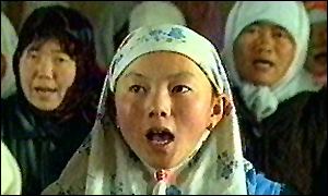 Uighur women